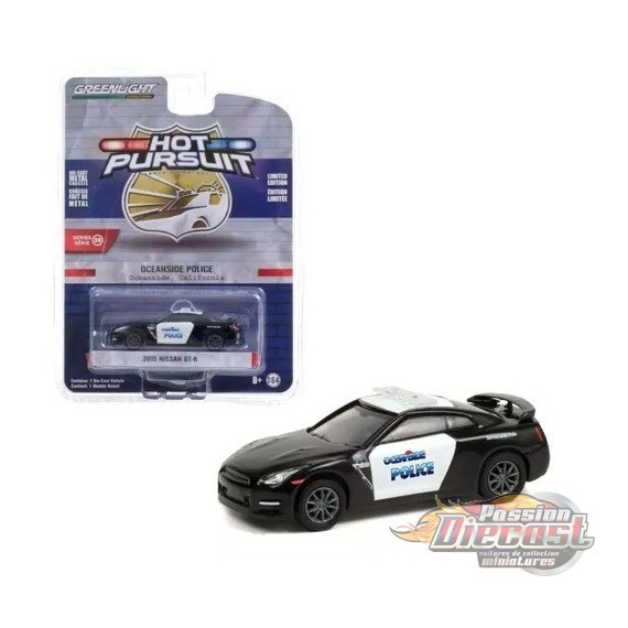 2015 Nissan GT-R - Oceanside, California Police   Hot Pursuit  38 1:64 GreenLight  GL-42960 D  -  Passion Diecast