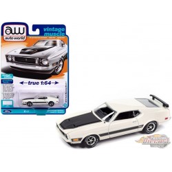 1973 Ford Mustang Mach 1 in Pearl White - Auto World - 1/64 - AWSP173 B