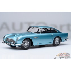 Aston Martin DB5 (Caribbean Pearl) - Autoart 1/18 - 70288