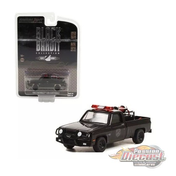 1982 Chevrolet K20 Scottsdale - Fire Department - Black Bandit Series 26 - 1/64 Greenlight - 28090 C- Passion Diecast