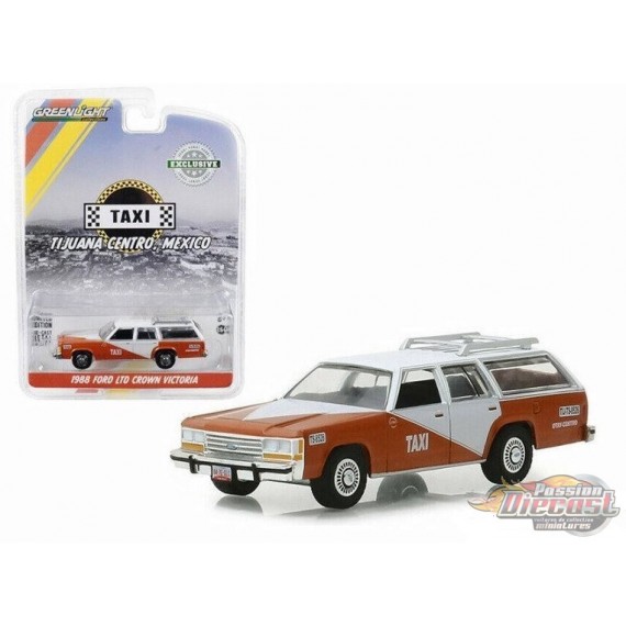1988 Ford LTD Crown Victoria Wagon - Tijuana Centro, Mexico Taxi (Hobby Exclusive)  1/64 Greenlight 30026  Passion Diecast 