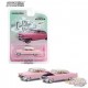 1955 Cadillac Fleetwood Series 60 en rose avec toit blanc - Hobby Exclusive - 1/64 Greenlight - 30396