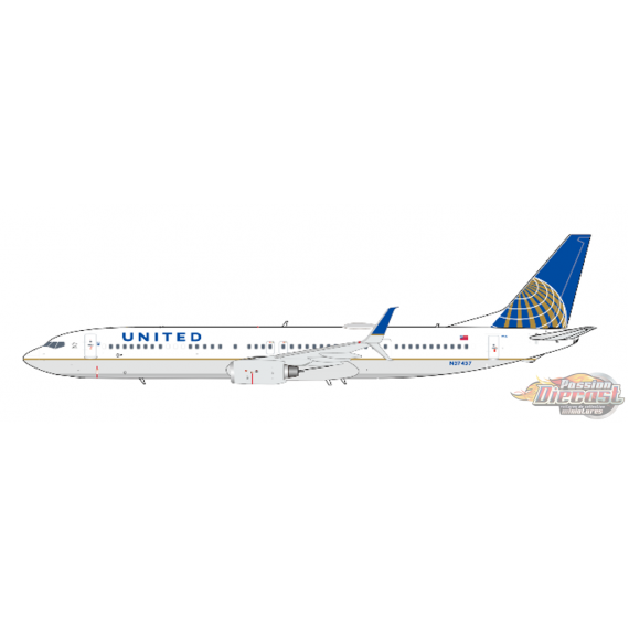 United Airlines Boeing 737-900ER / N37437 /  JC Wings / 1:400 / XX40354
