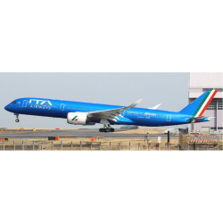 ITA Airways Airbus A350-900XWB "Inspired by Alitalia" / EI-IFA /  JC Wings / 1:400 / XX40650