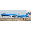(Preorder) ITA Airways Airbus A350-900XWB "Inspired by Alitalia" / EI-IFA /  JC Wings / 1:400 / XX40650