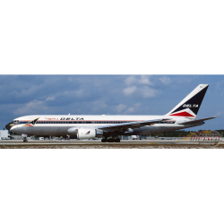 Delta Air Lines Boeing 767-200 "Spirit of Delta - Polished" / N102DA /  JC Wings / 1:400 / XX40498