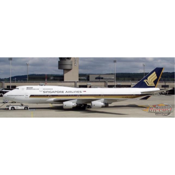 Singapore Airlines Boeing 747-400 "Megatop" / 9V-SPM/  JC Wings / 1:400 / XX40337