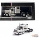 1980 GMC General Semi Truck - Silver - IXO Models - 1:64 - U64TR004