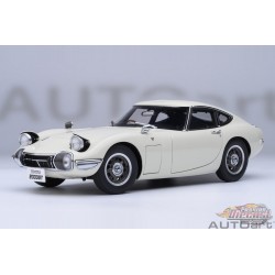 Toyota 2000GT 1967 (White) - Autoart 1/18 - 79546 - Passion Diecast 