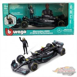 AMG Petronas Formula 1 Team Mercedes W14 E Performance N.44 Lewis Hamilton Driver Figure - Bburago 1/24 - 18-28037 LH