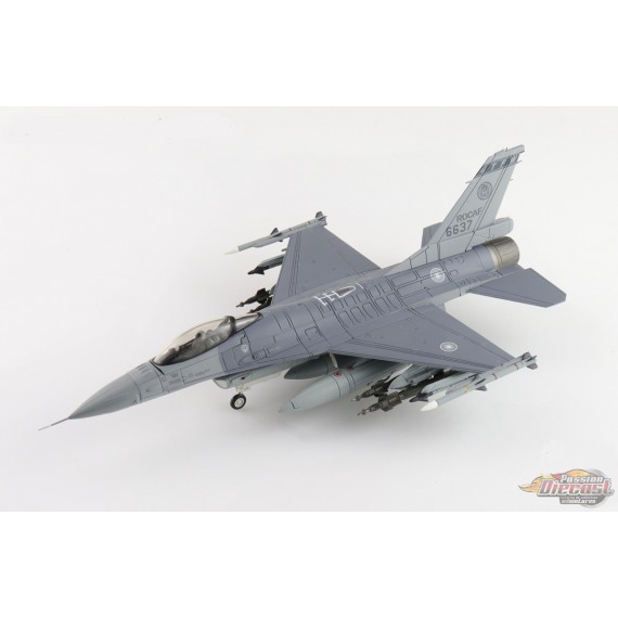 Lockheed F-16V Fighting Falcon / ROCAF 22nd TFG, no. 6637, 6 x GBU-12, Taiwan / Hobby Master 1:72 HA38057