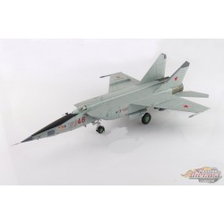 Mikoyan-Gurevich MiG-25RBT Foxbat-B / Russian AF 47th GRAP, 2nd Sqn, Russia, May 2001 / Hobby Master 1:72 HA5651
