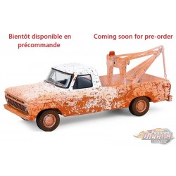 1973 Ford F100 Pickup Truck with Drop-In Tow Hook - Blue Collar Collection Series 14 - 1/64 Greenlight - 35300 B