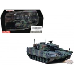 (Online only) Krauss-Maffei Tank Leopard 2A4 & snorkel / Armée allemande / Panzerkampf 1:72 - 12226PA