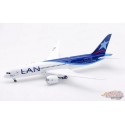 (Free shipping) LAN Airlines Boeing 787-8 Dreamliner / CC-BBA / Inflight 200 / 1:200 / IF788LAN001