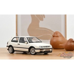 VW Golf GTI 1996 Candy White - Norev 1-18 - 188508 - Passion Diecast