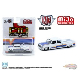 1975 Chevrolet Cheyenne Super 30 Dually Blanc C10s In The Park - MiJo Exclusives - M2 Machine - 1:64 - 39000-MJS08