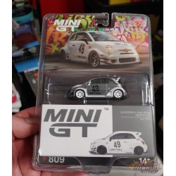 CHASE CAR LB-WORKS x Abas Works ABARTH 595 Gara Blanc - Mini GT - 1:64 - MGT00809GR Passion Diecast