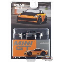 CHASE CAR Nissan Z LB★NATION WORKS  LB Gold - Mini GT - 1:64 - MGT00782GR Passion Diecast