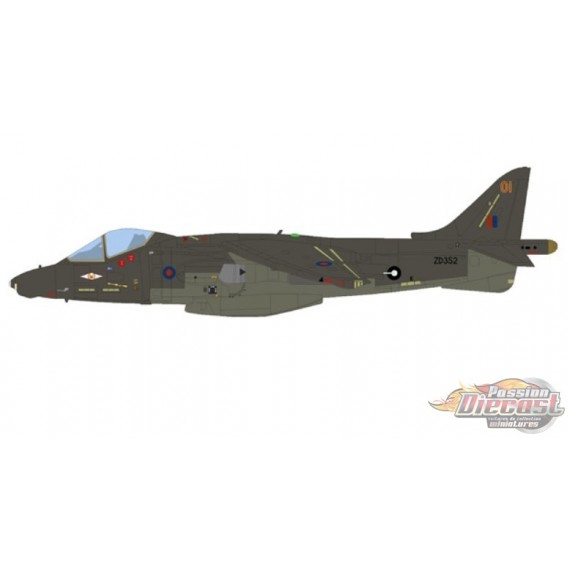 (Preorder) BAe Harrier GR.Mk 5 / RAF No.1 Sqn, ZD352, RAF Wittering, UK, 1990s / Hobby Master 1:72  HA2654