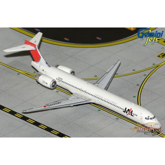 Japan Air Lines McDonnell-Douglas MD-90 / JA002D / Gemini Jets / 1:400 / GJJAL1718 GJ1719