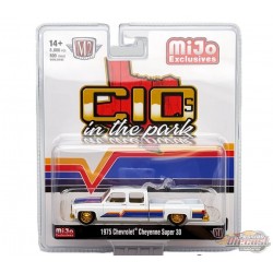 CHASE CAR 1975 Chevrolet Cheyenne Super 30 Dually White C10s In The Park - MiJo Exclusives - M2 Machine - 1:64 - 39000-MJS08GR