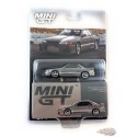 CHASE CAR Nissan Skyline GT-R (R32) Veilside Combat C-I - Gris Combat Veilside - Mini GT - 1:64 - MGT00971GR