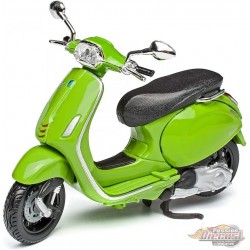 Vespa  Scooter Piaggio & Co lime green- 1/18 - MAISTO - 31540 RD