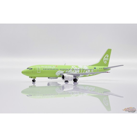Air New Zealand Boeing 737-300 "Holiday" / ZK-FRE /  JC Wings / 1:400 / JC4ANZ970 XX4970