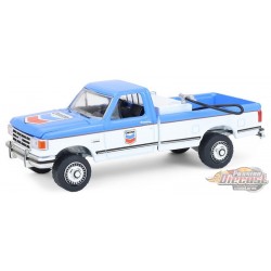 Chevron - 1991 Ford F-250 XL Pickup Truck - Blue Collar Collection Series 14 - 1/64 Greenlight - 35300 D