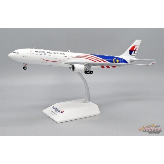 Malaysia Airlines Airbus  A330-300 / 9M-MTJ / "Negaraku" JC Wings  1:200 -  JC2MAS0085