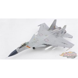 (Preorder) Shenyang J-15 Flying Shark / PLANAF, no. 70, Porte-avions Liaoning / + missiles / Hobby Master 1:72  HA6409C
