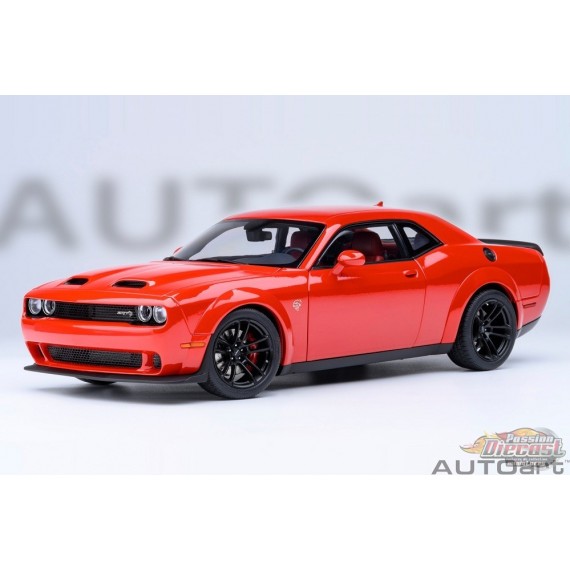 Dodge Challenger SRT Jailbreak 2022 (TorRed) - Autoart 1/18 - 71764 - Passion Diecast 