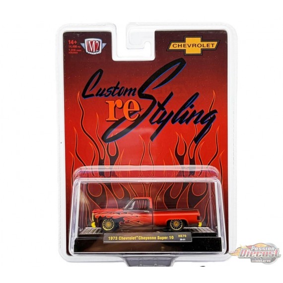 CHASE CAR 1973 Chevrolet Cheyenne Super 10 Custom Re Styling - Maron  - Hobby Exclusive - M2 Machine - 1:64 - 31500-HS70GR