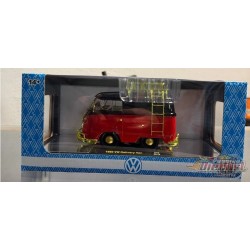 CHASE CAR 1960 Volkswagen Delivery Short Van Custom Rouge - M2 Machines 1:24 - 40300-S43 DGR