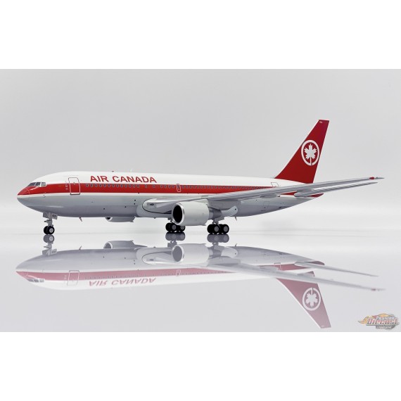 Air Canada Boeing 767-200ER "Polished" / C-GAUB/  JC Wings / 1:200 / XX20225
