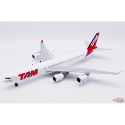 (Preorder)(Free shipping) TAM Linhas Aereas Airbus A340-500  / PT-MSL /  JC Wings / 1:200 / XX20682
