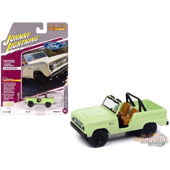 1967 Ford Bronco in Glen Green - Johnny Lightning 1/64 - JLCG033 B E Passion Diecast