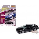 Chevrolet Monte Carlo SS 2001, noir brillant avec bande latérale à damier - Johnny Lightning 1/64 - JLSP391 B