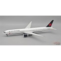 (Free shipping) Air Canada Boeing 777-333ER / C-FIUV / Inflight 200 / 1:200 / IF773-IUV