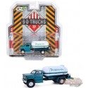 (Preorder) 1982 Chevrolet C-60 Propane Truck in White & Green Metallic - H.D. Trucks Series 26 - 1/64 Greenlight - 45200 B