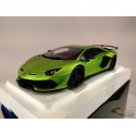 (Used)(Free shipping) Lamborghini Aventador SVJ (Verde Alceo)  - Autoart    1/18 -  79178    Used