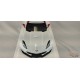 (Used) Chevrolet Corvette C7.R Plain Color Version (White with Red Accents)  - Autoart    1/18 -  81650    Used