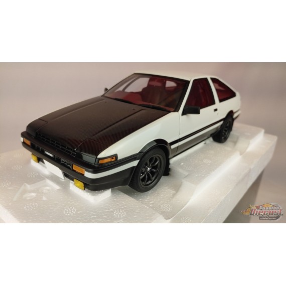 ( Usagé)(Free shipping) Toyota Sprinter Trueno (AE86)  Project D  Final version  - Autoart    1/18 -  78786 Usagé