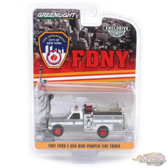 CHASE CAR 1987 Ford F-350 Mini Pumper Fire Truck FDNY - Hobby Exclusive - 1/64 Greenlight - 30550GR