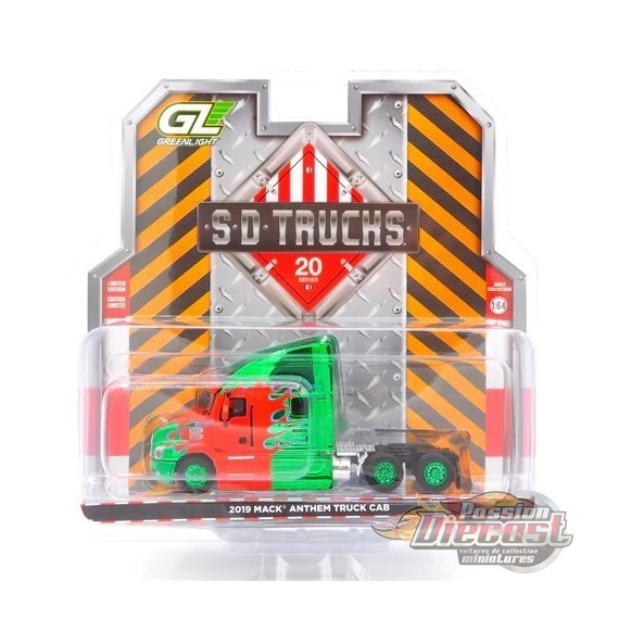 CHASE CAR 2019 Mack Anthem Truck Cab in Blue with Red Flames - H.D. Trucks Series 26 - 1/64 Greenlight - 45200 C