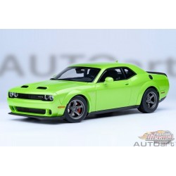 Dodge Challenger SRT Superstock 2023 (Sublime) - Autoart 1/18 - 71769 Passion Diecast 