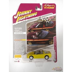 CHASE CAR 2003 Chevrolet Corvette 50th Anniversary Edition in Millenium Yellow - Johnny Lightning 1/64 - JLSP387 AGR