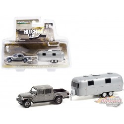 2020 Jeep Gladiator  et Airstream Double-Axle Land Yacht Safari- Hitch & Tow 23, 1/64 Greenlight - 32230 C - Passion Diecast