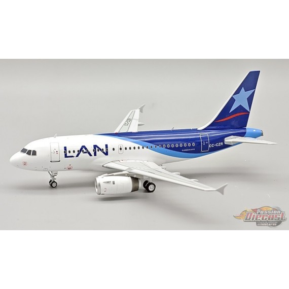 LAN Arilines Airbus A318-121  / CC-CZR / Inflight 200 / 1:200 / IF318LA1125